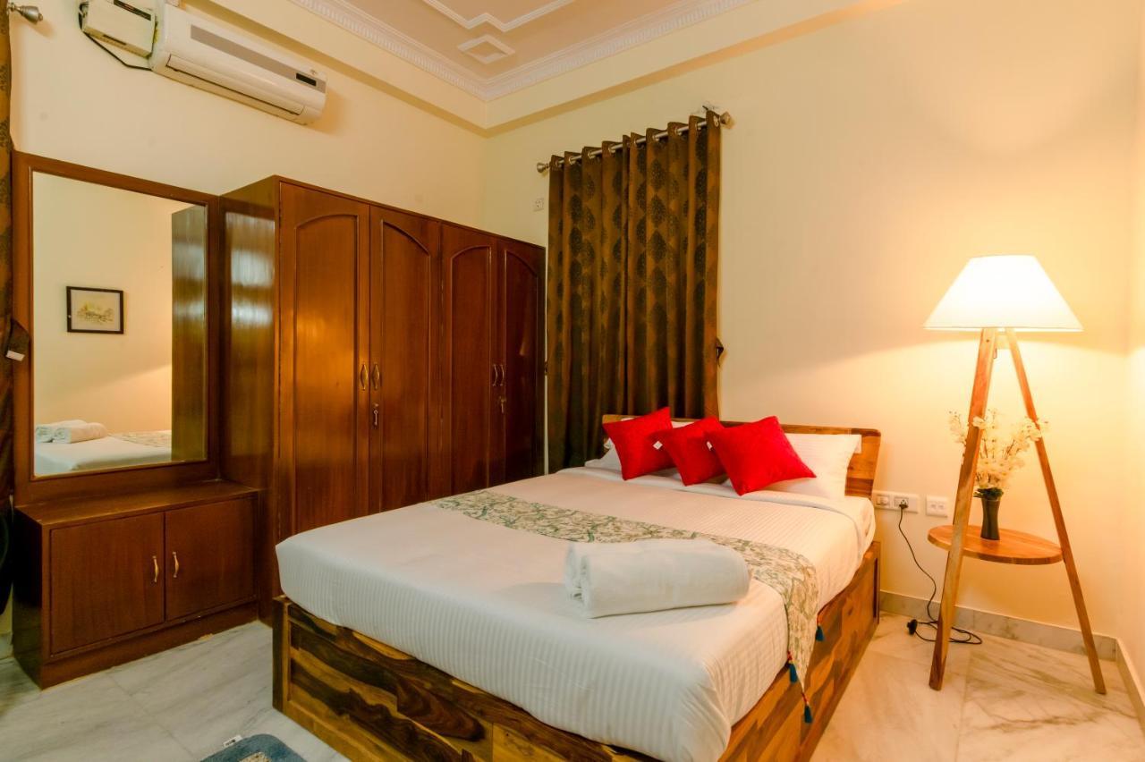 Redstone Villa And Suites Bangalore Dış mekan fotoğraf