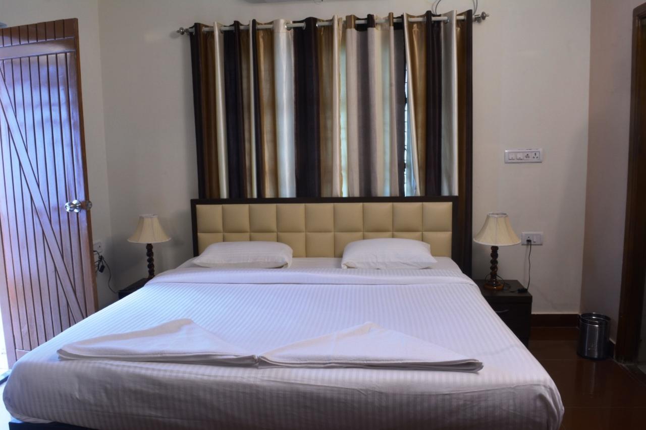 Redstone Villa And Suites Bangalore Dış mekan fotoğraf
